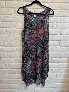 NWT Sleeveless Multicolor Geometric Print Swim cover up